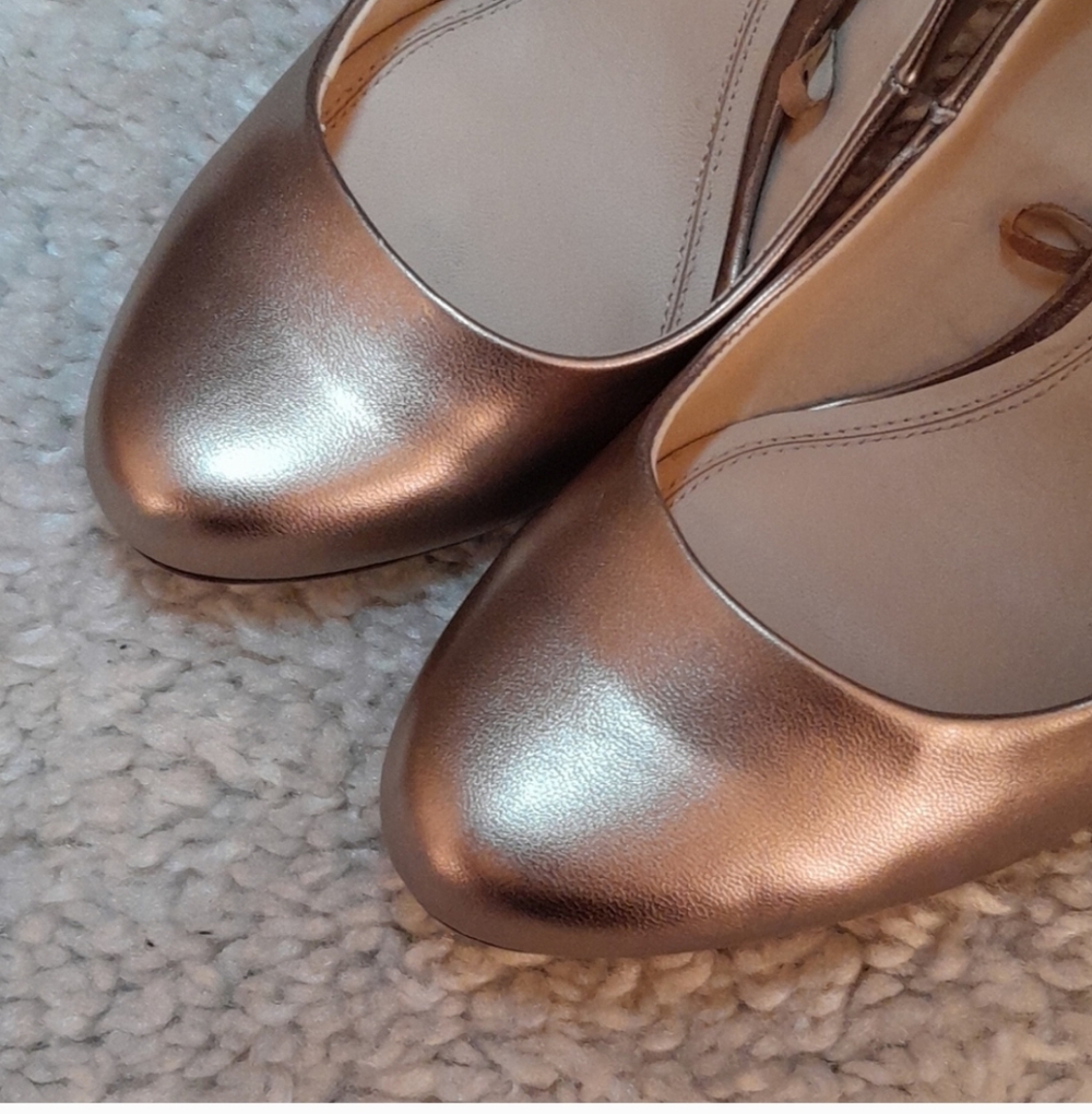 ZARA ROUND TOE Mettalic Round Toe Pumps Size 8 - Picture 7 of 16